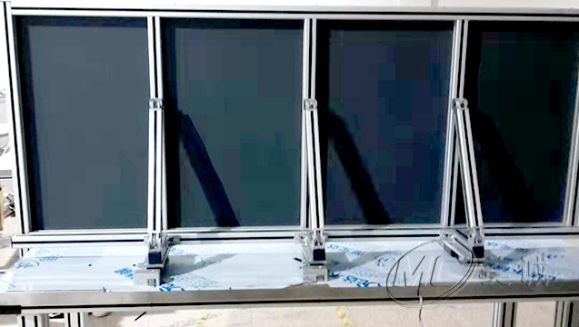 帶鏡面不銹鋼臺(tái)面工作臺(tái) 三 帶鏡面不銹鋼臺(tái)面工作臺(tái) 三